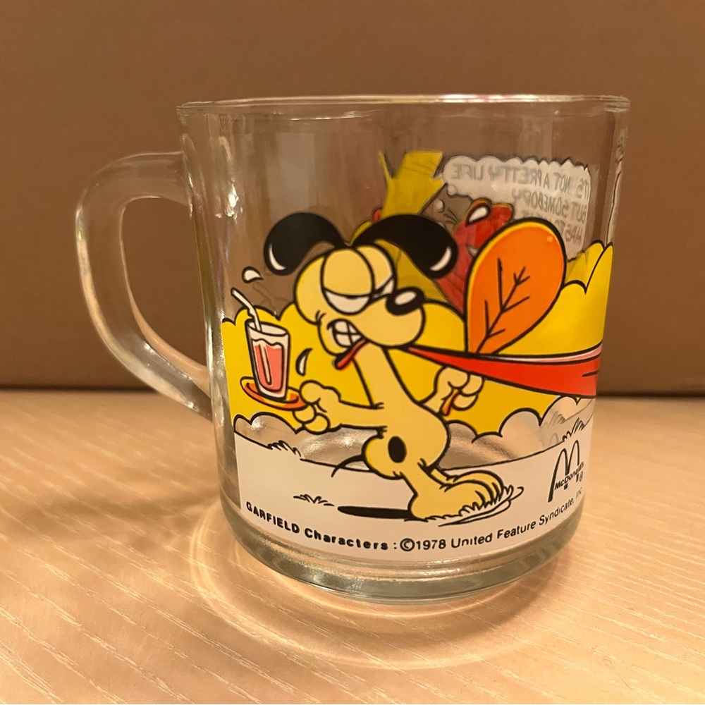 Vintage Garfield 6 oz glass mugs from 1978 McDonald’s promo. Complete set of 4. - Picture 9 of 11